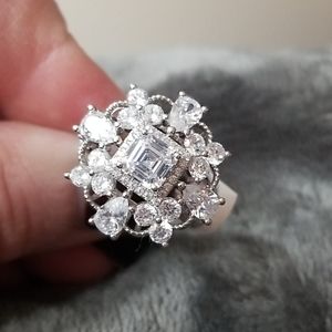 Bella Luce Fashion Ring